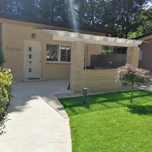 Mimoza Tatil parkı